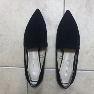Brand new Zara flats/loafers. Never worn